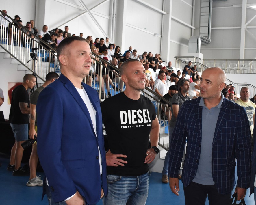 Турнир по бодибилдинг и фитнес купа Класик се проведe във Варна